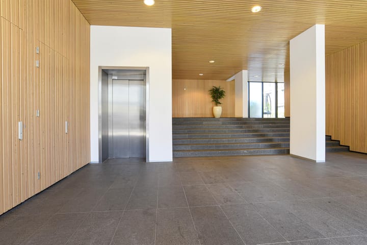 Foto 2 van Stephensonstraat 8-M