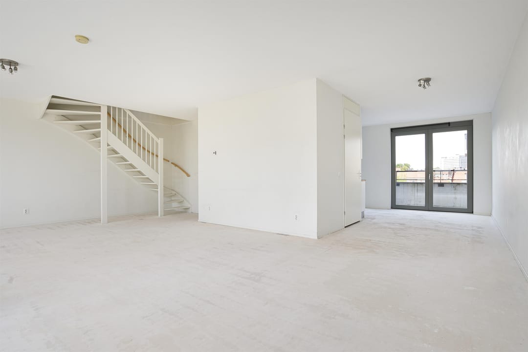 Photo 7 of Stephensonstraat 8-M