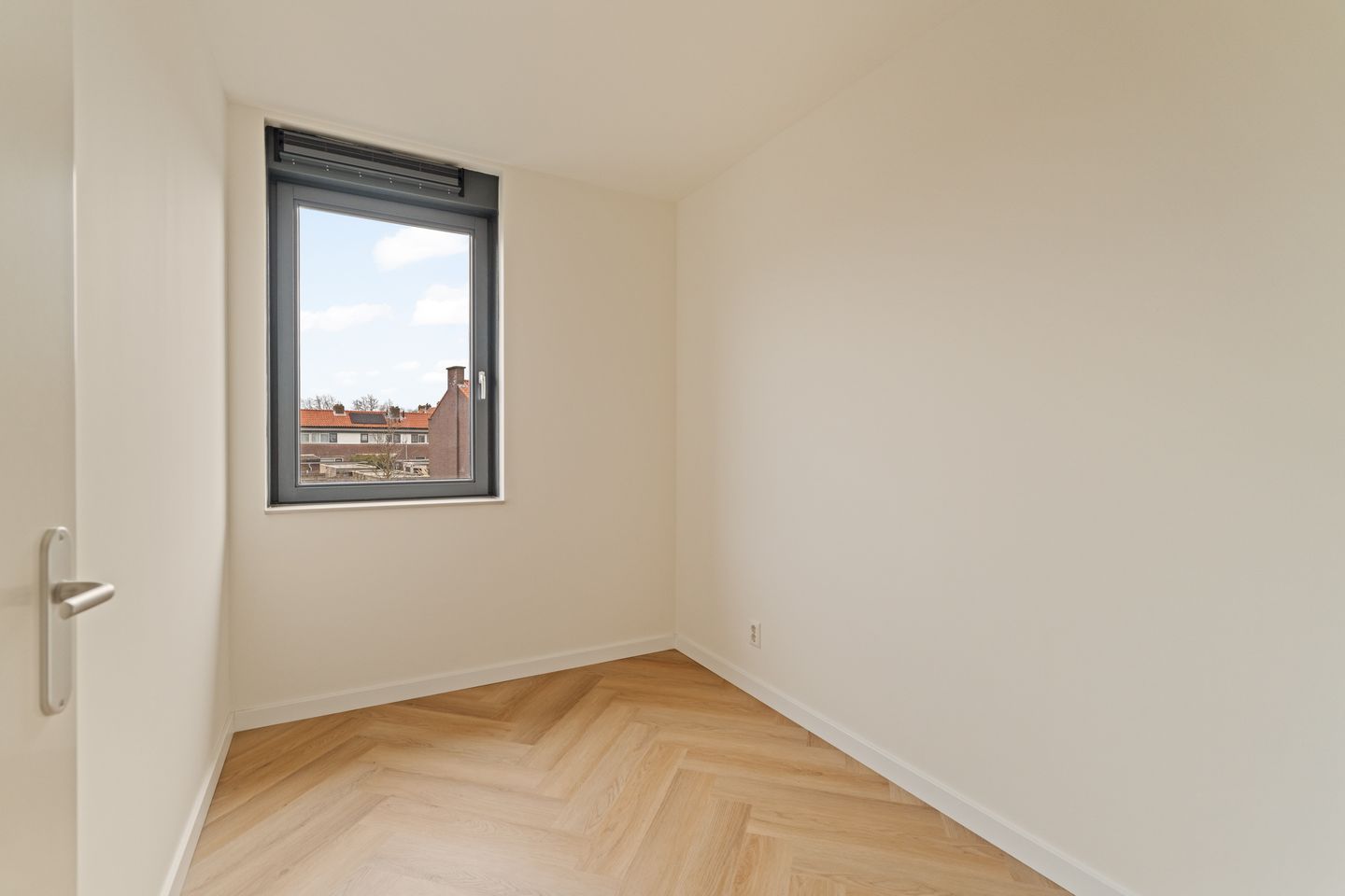 Photo 19 of Floreslaan 53