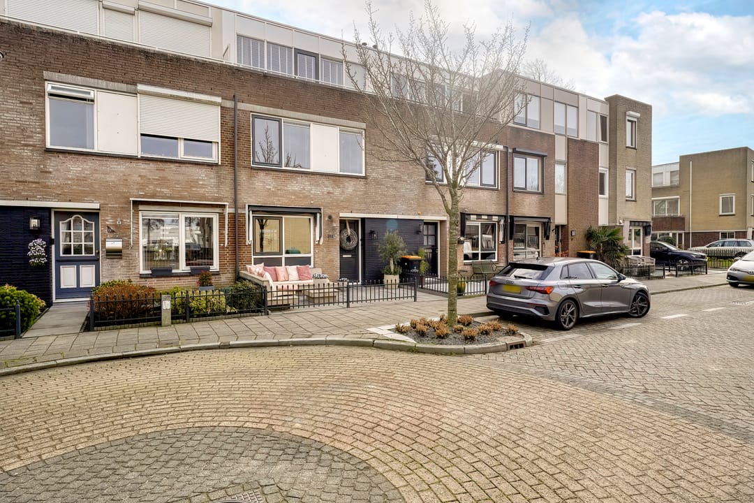 Photo 1 of Jan Steenstraat 13
