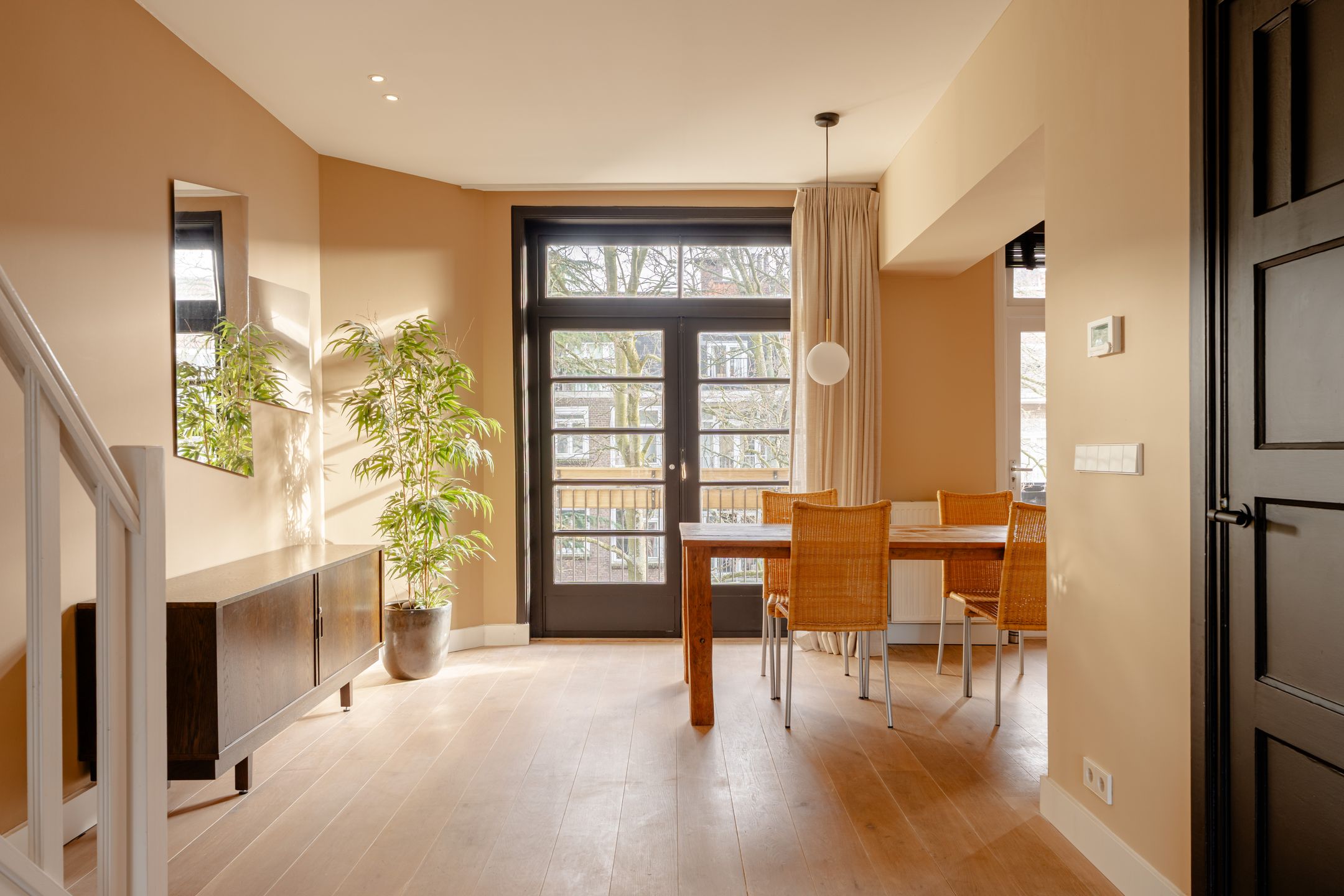 Foto 18 van Churchill-laan 121-3