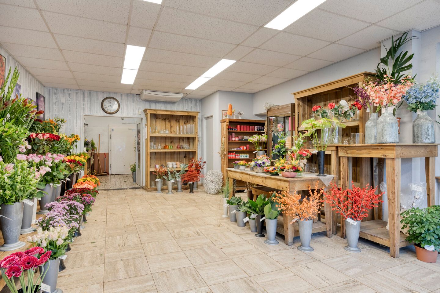 Bekijk foto 3 van Winkelstraat 5