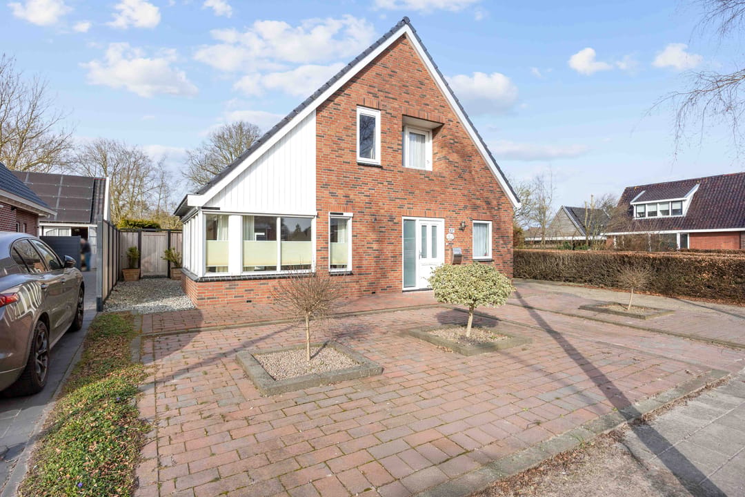 Photo 1 of Oudeweg 82-A