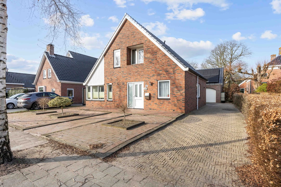 Photo 2 of Oudeweg 82-A