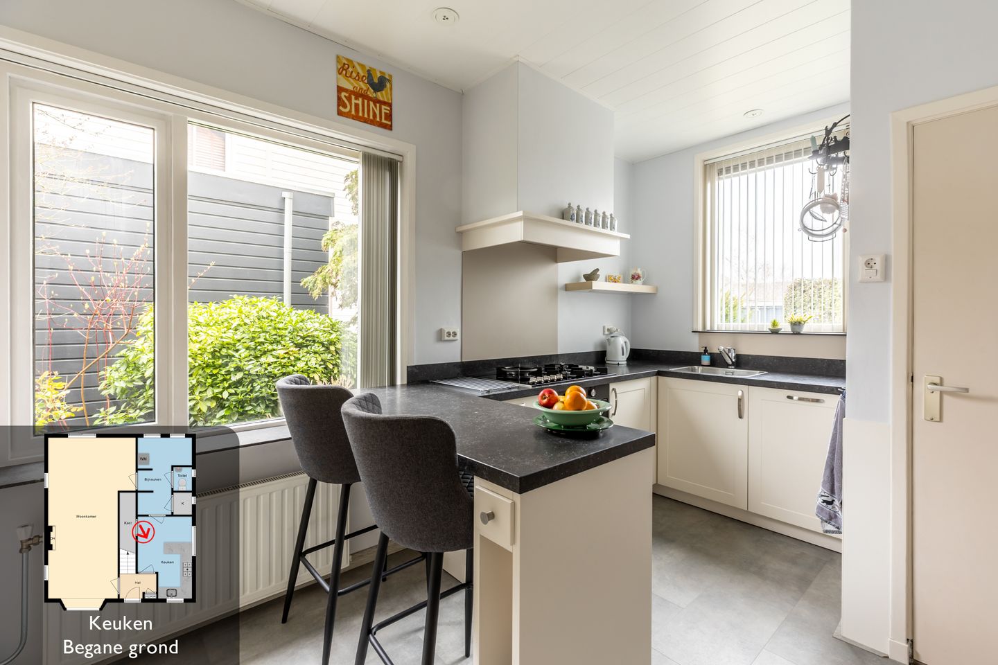 Charming well-maintained detached house with garden and garage — 17
