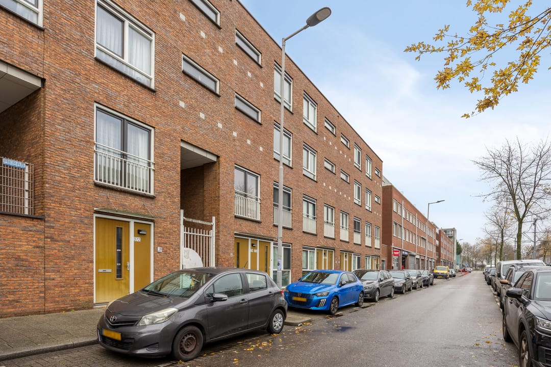 Photo 2 of Wolphaertsbocht 374