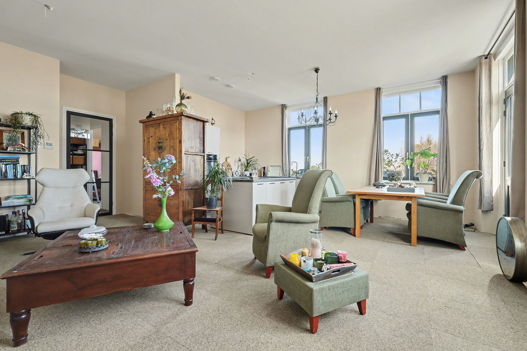 Foto 3 van Nazareth 4-03