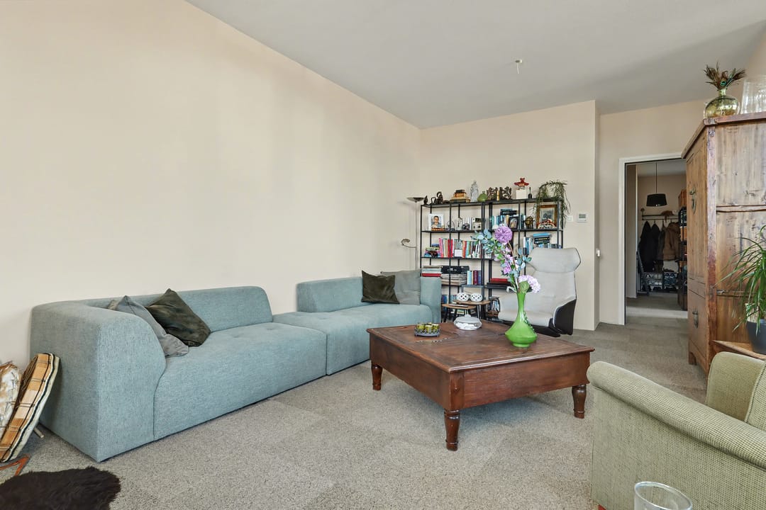 Foto 8 van Nazareth 4-03