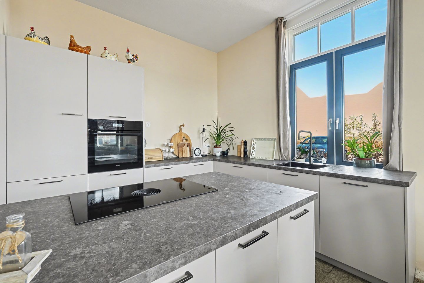 Foto 10 van Nazareth 4-03