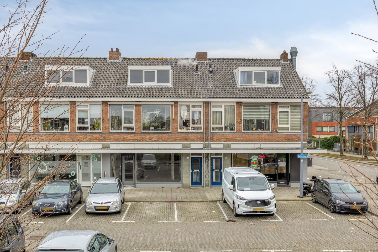 Bekijk foto 1 van Spitsenhagen 7