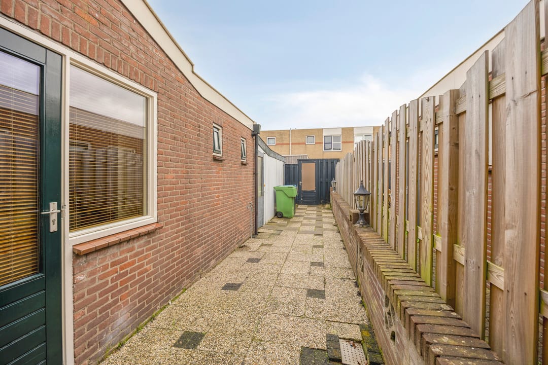 Foto 23 van Voorstraat 54