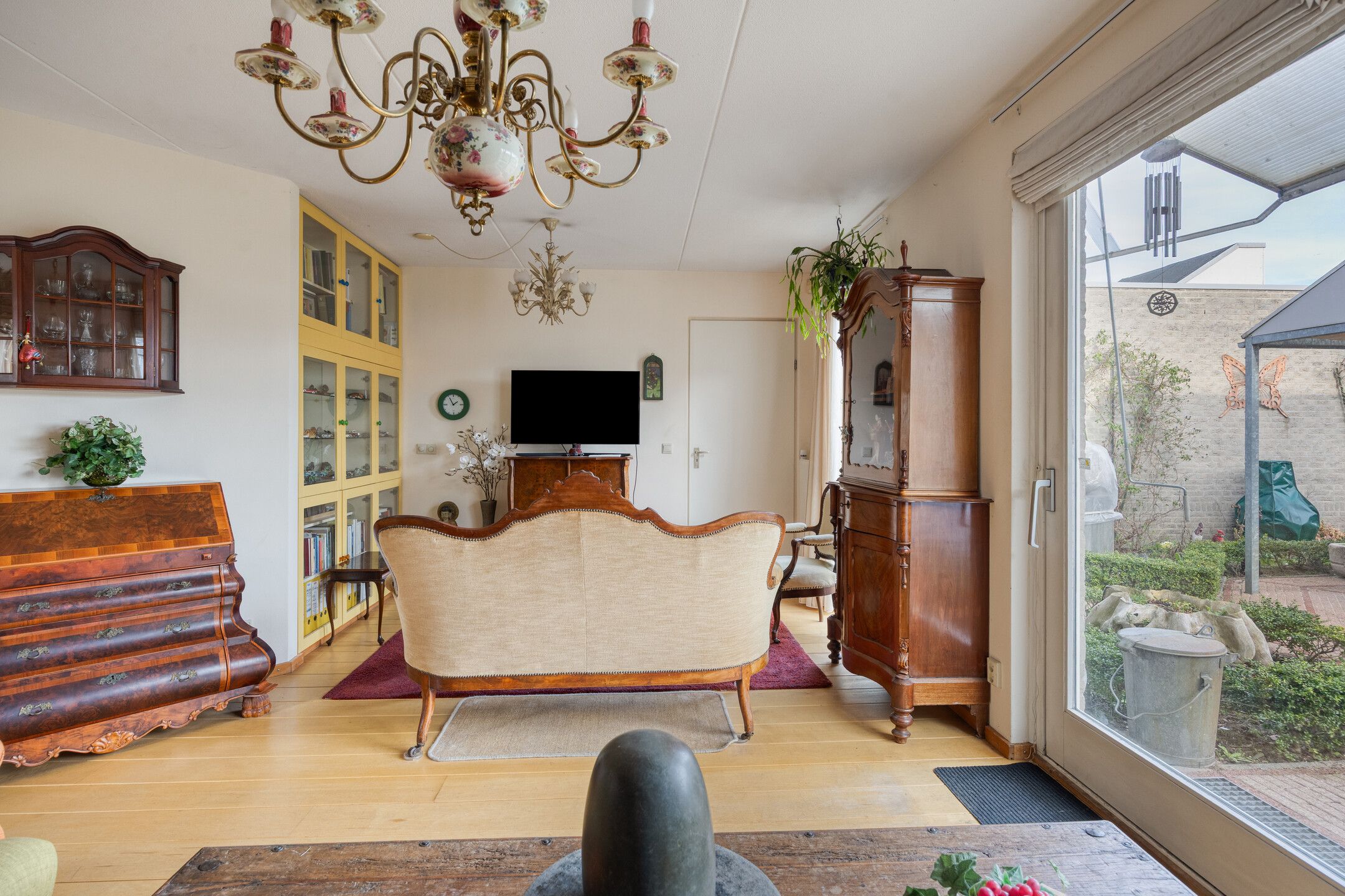 Foto 15 van Middendorpstraat 32