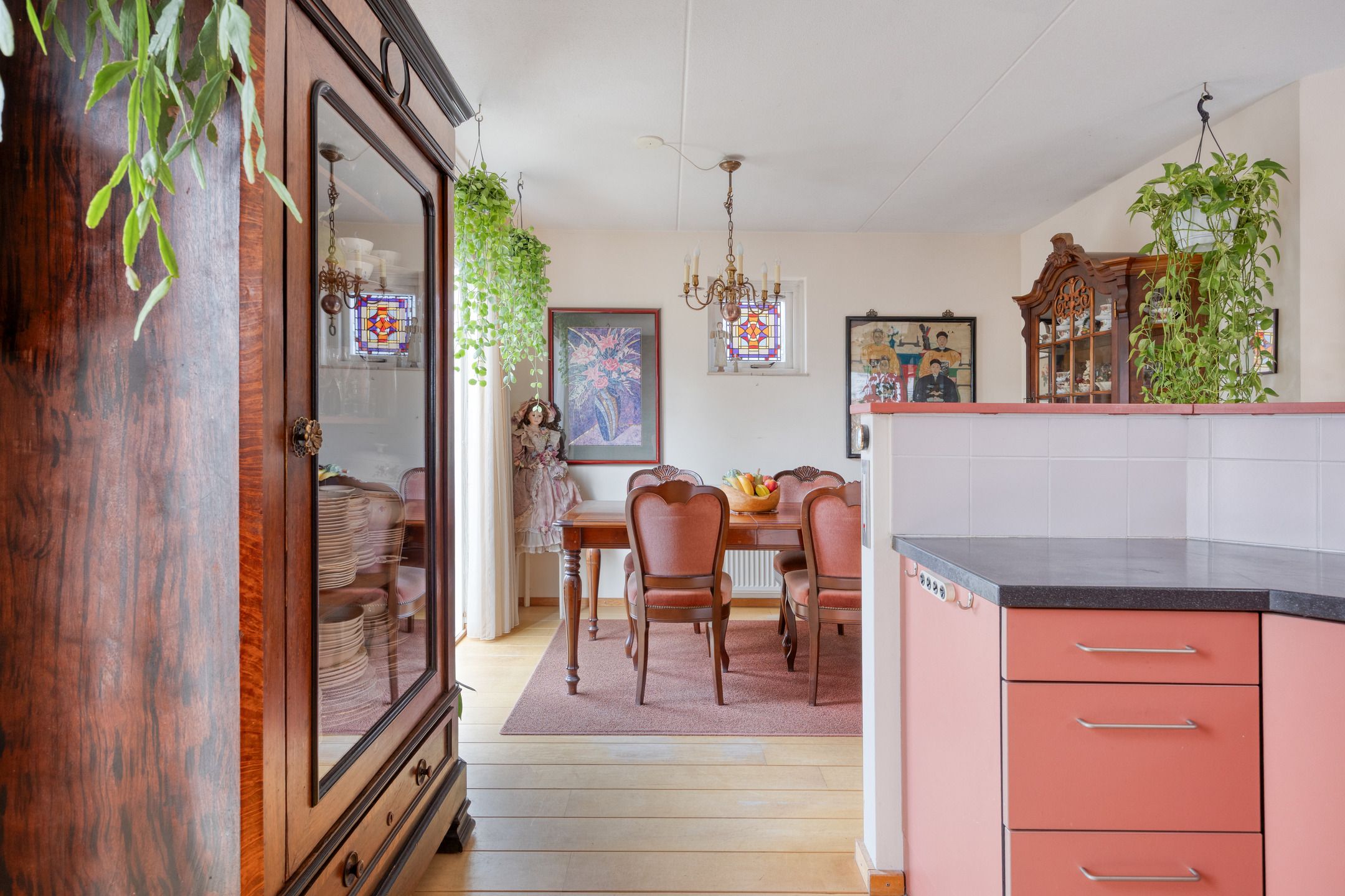 Foto 24 van Middendorpstraat 32