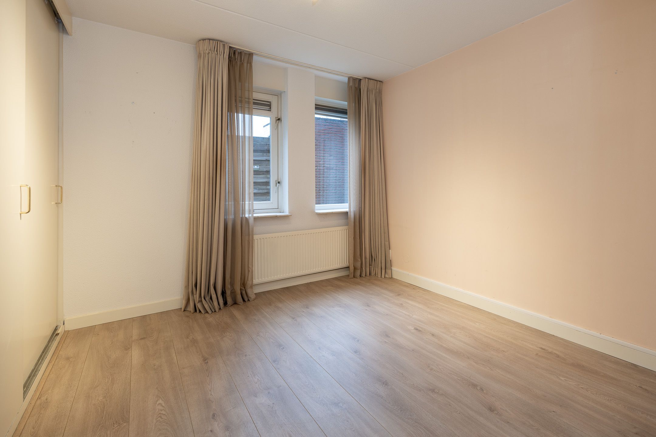 Foto 12 van Spiegeldwarsstraat 7