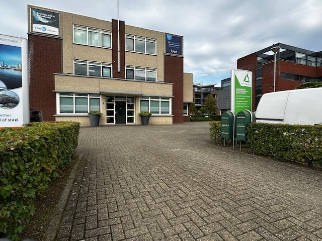 Bekijk foto 2 van Gildelaan 1