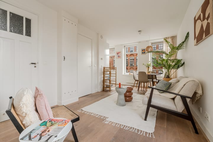 Foto 2 van Albert Cuypstraat 13-2