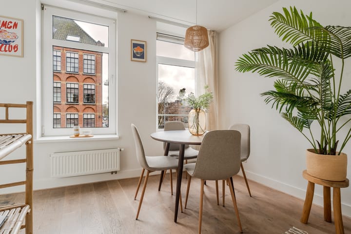 Foto 5 van Albert Cuypstraat 13-2