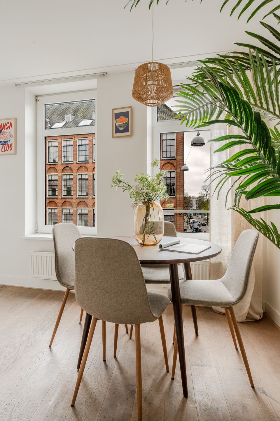 Foto 12 van Albert Cuypstraat 13-2