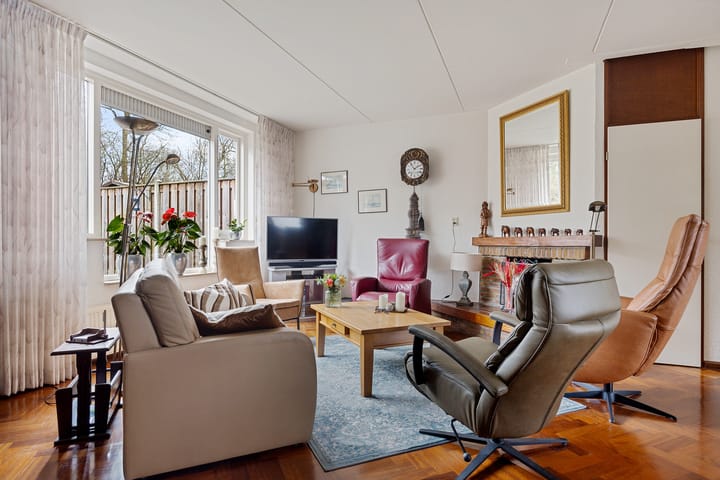 Foto 2 van Theodora Versteeghstraat 60