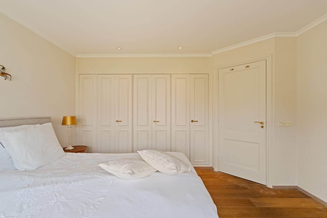 Spacious 3-room apartment with terrace near Noordwijk beach — 21