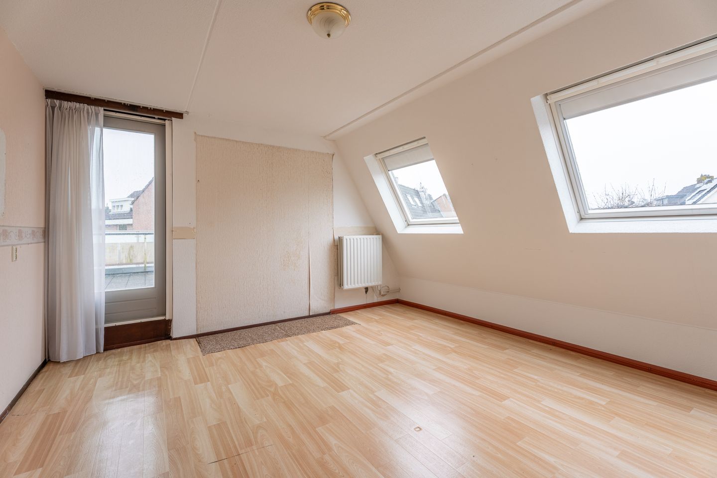Spacious life cycle resistant corner house with sunny roof terrace and private garden — 14