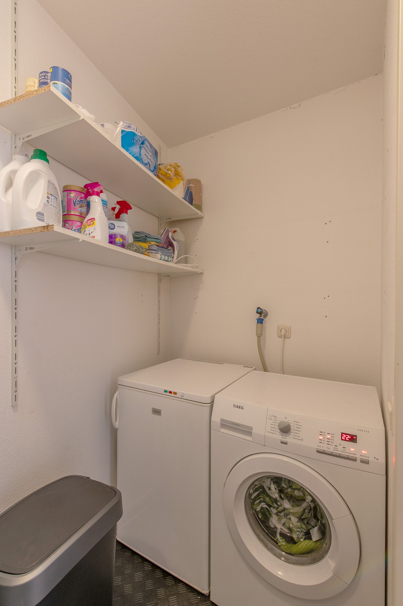 Photo 14 of Hoekakker 28