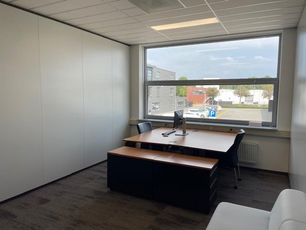 View photo 4 of Spinding 5