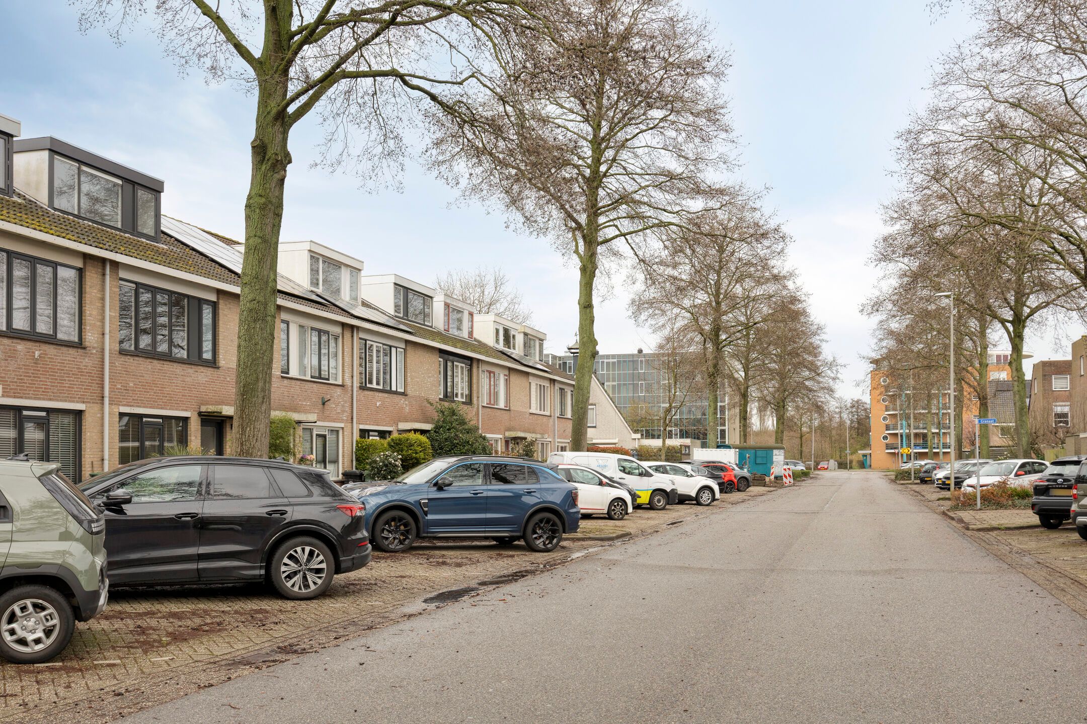 Photo 42 of Briljant 32