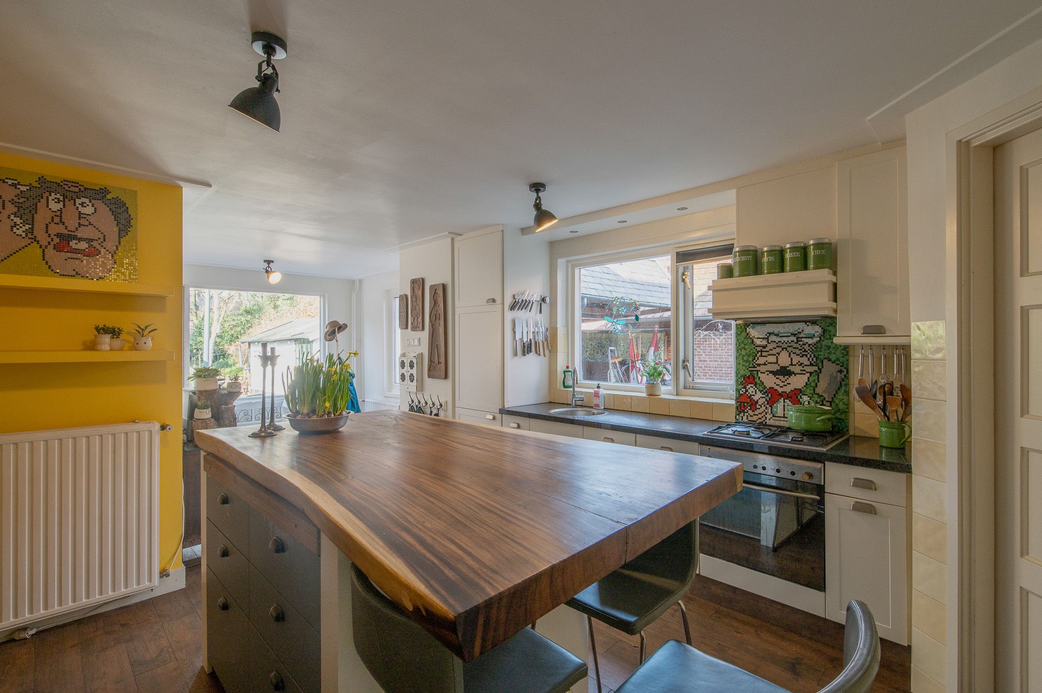 Photo 9 of Raadhuisstraat 82