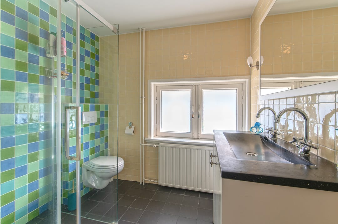 Photo 16 of Raadhuisstraat 82