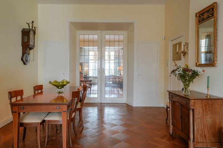 Vrijstaande woning te koop: Oosteinde 50, Voorburg