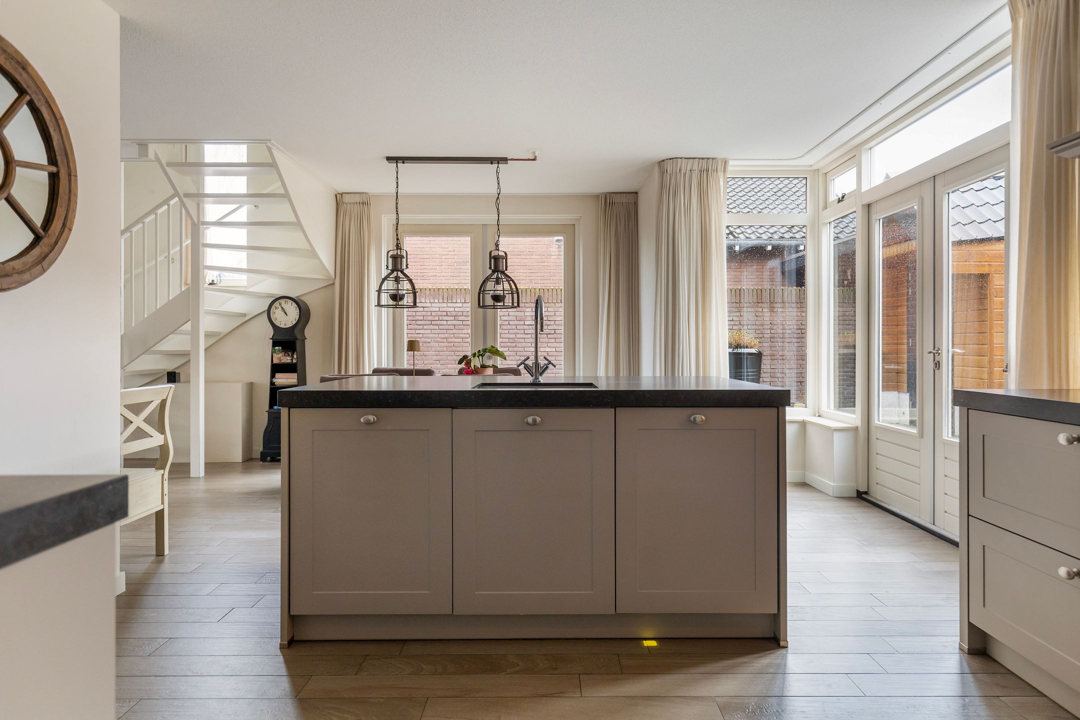 Foto 15 van Veldhuisstraat 15