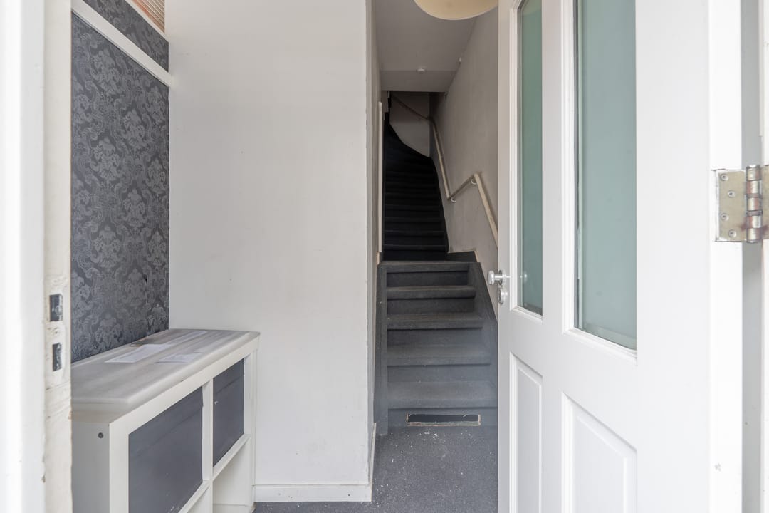 Photo 17 of van Welderenstraat 38-A