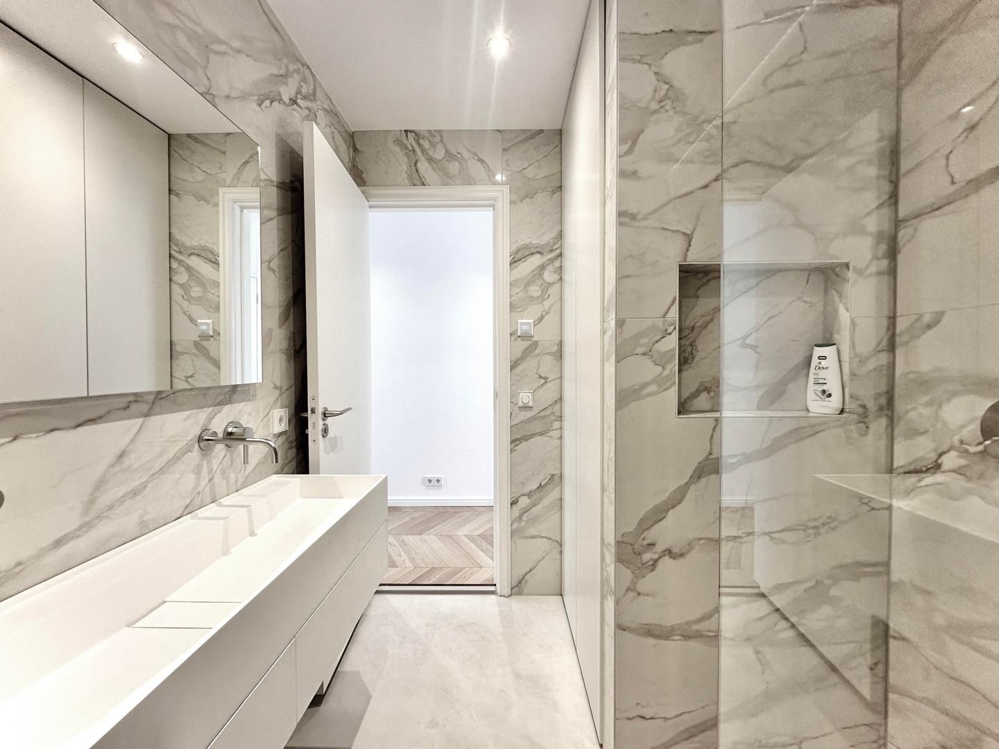 Foto 10 van Nieuwe Kerkstraat 49