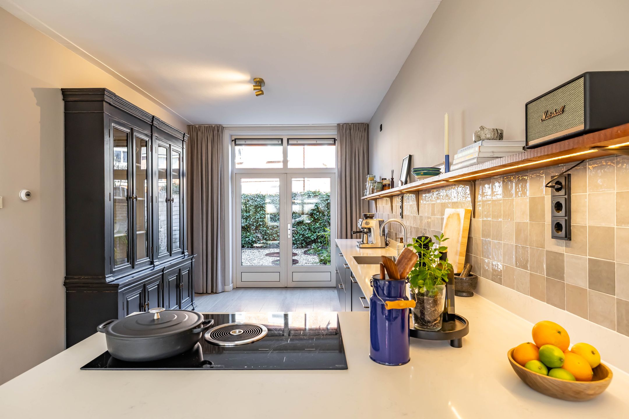 Spacious family home with luxury kitchen and 4 bedrooms — 14