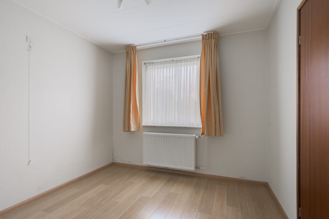 Foto 16 van Max van Damstraat 11