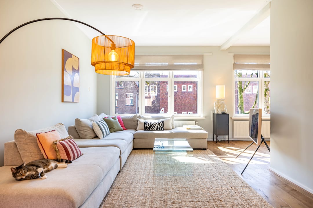 Spacious family home with luxury kitchen and 4 bedrooms — 39