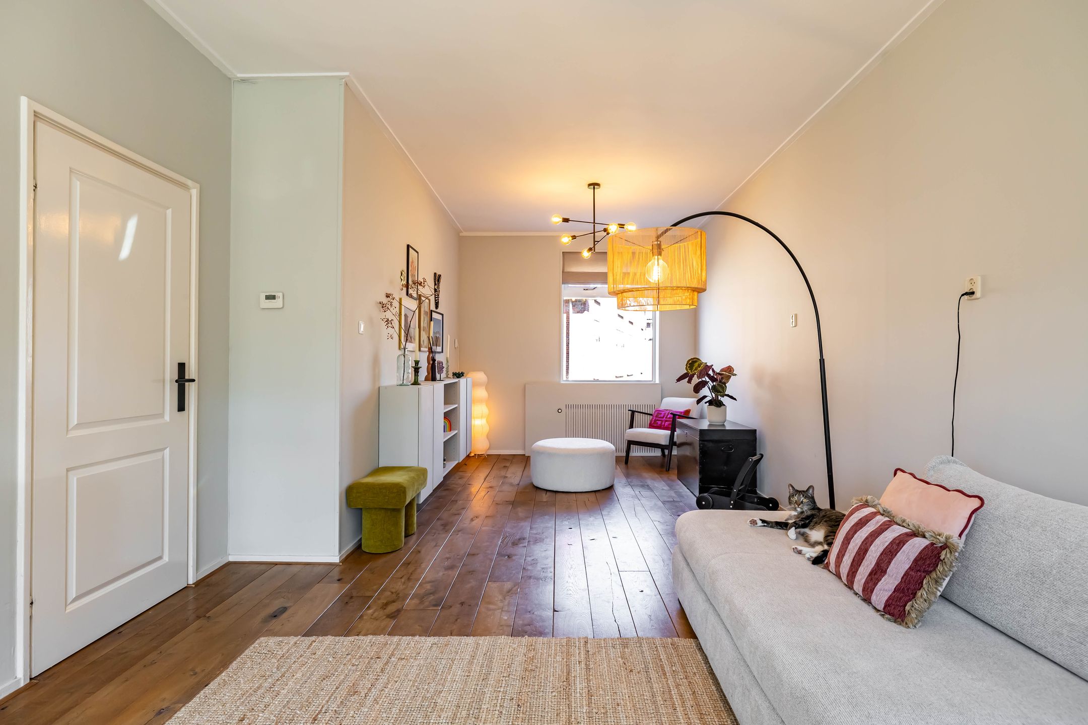 Spacious family home with luxury kitchen and 4 bedrooms — 43