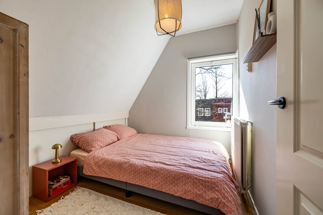 Spacious family home with luxury kitchen and 4 bedrooms — 54