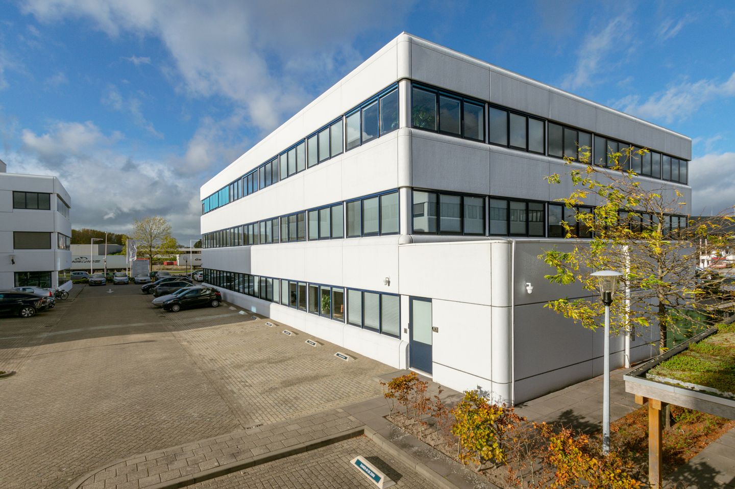 View photo 3 of Atoomweg 400