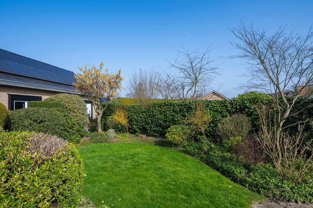 Foto 38 van Max van Damstraat 11