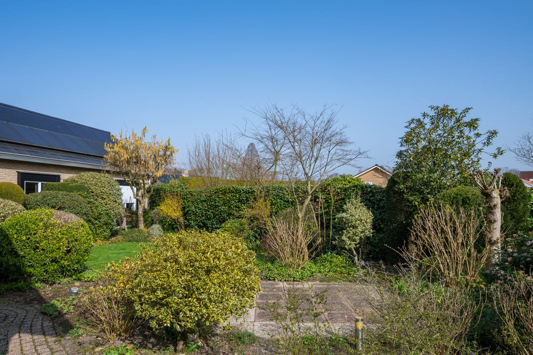 Foto 37 van Max van Damstraat 11