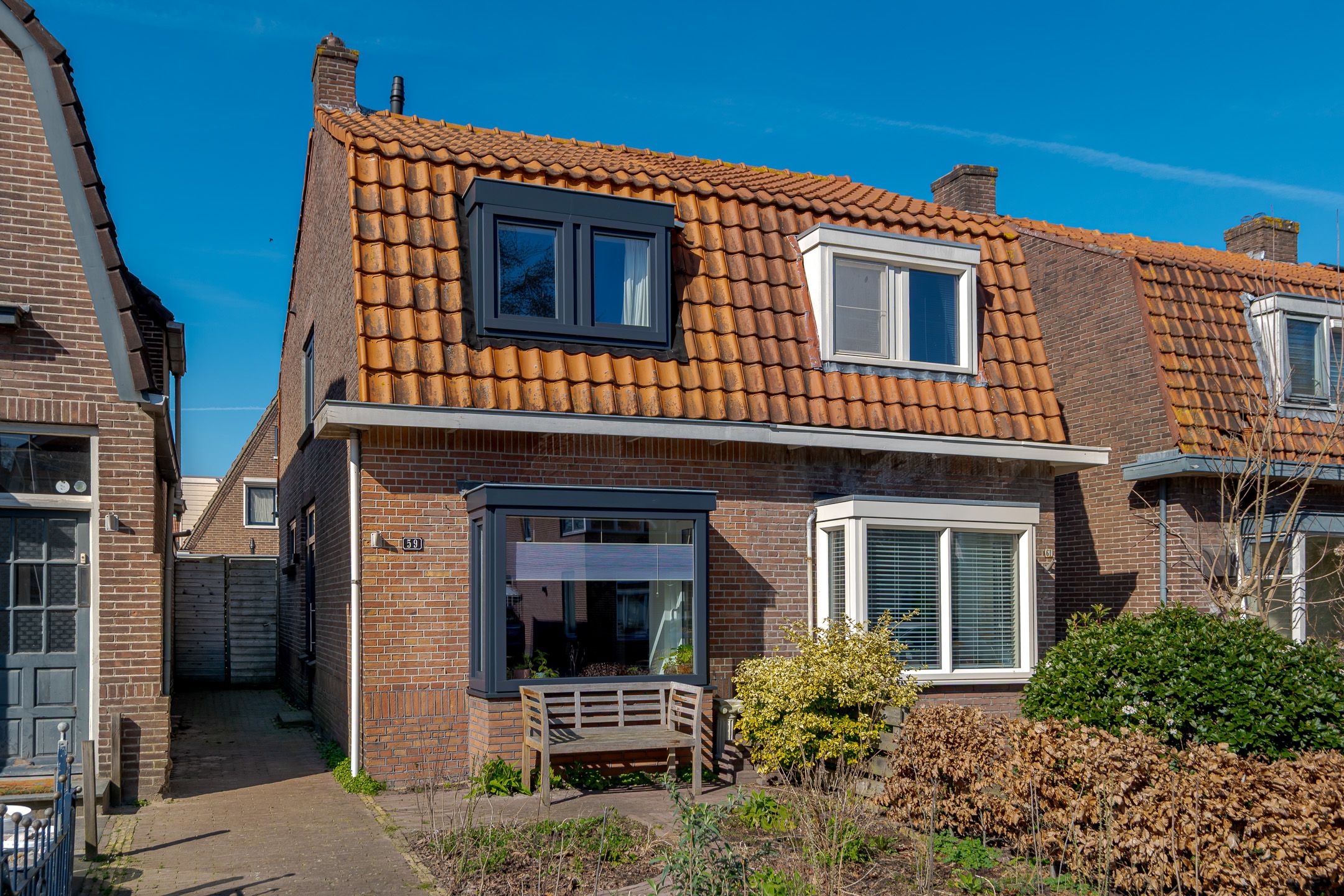 Buying a house in The Netherlands., Comm d Vos v Steenwijklaan 59