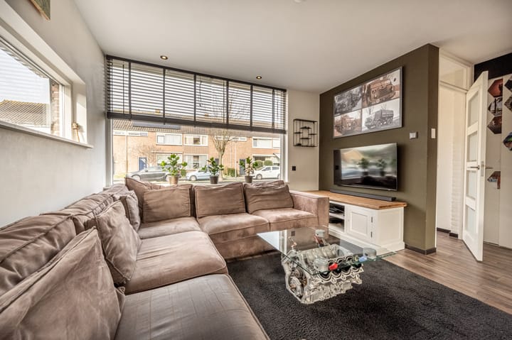 Foto 4 van Magnoliastraat 15