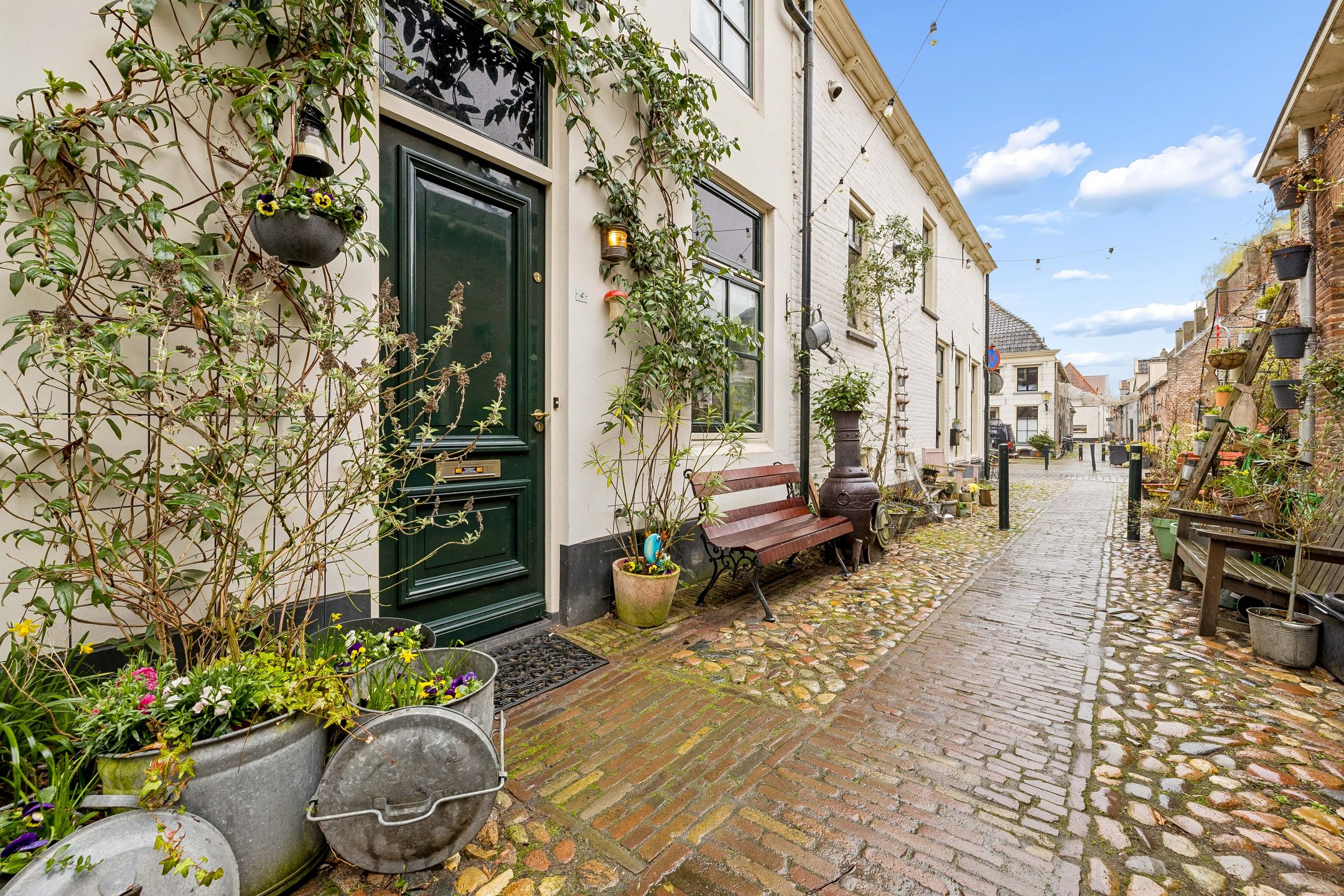 Photo 3 of Oosterwalstraat 4
