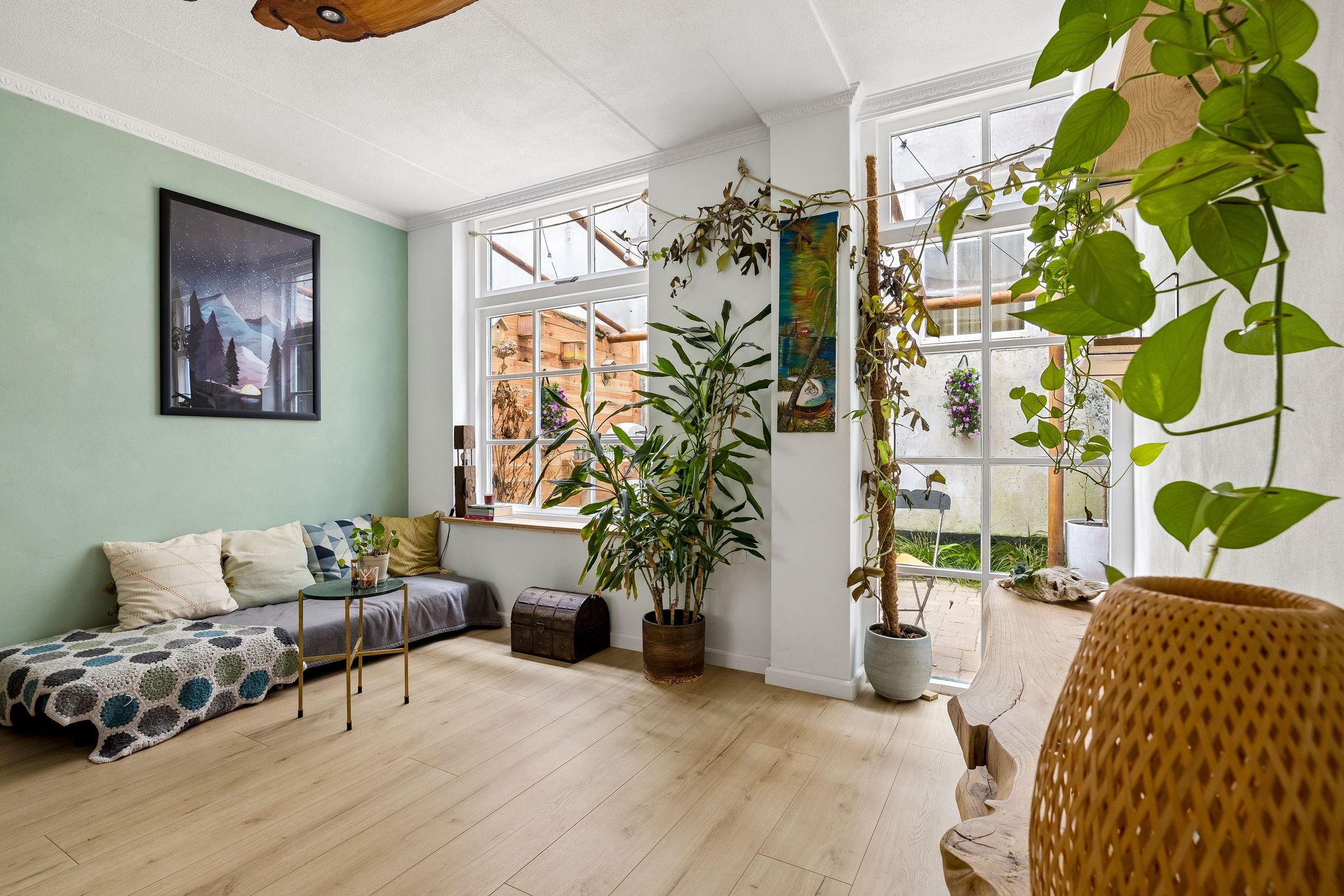 Photo 9 of Oosterwalstraat 4