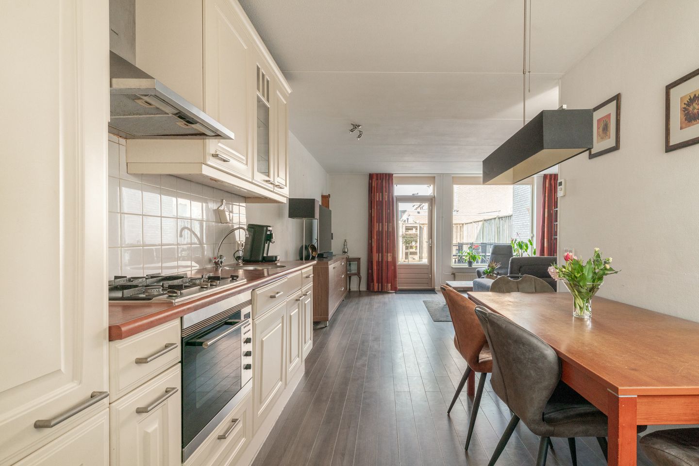 Foto 4 van Alessandria 14