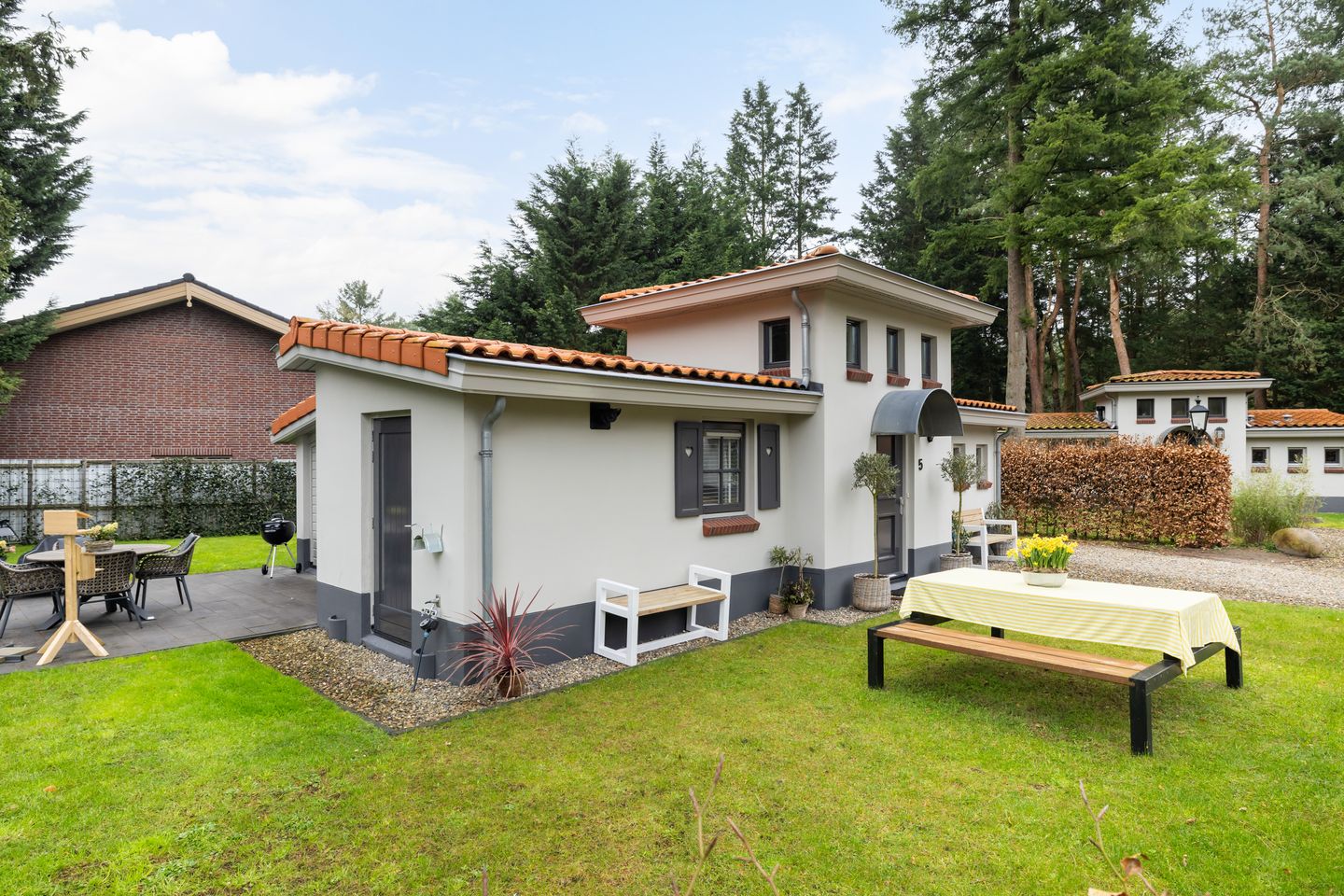 Foto 19 van Eendenparkweg 55-A5