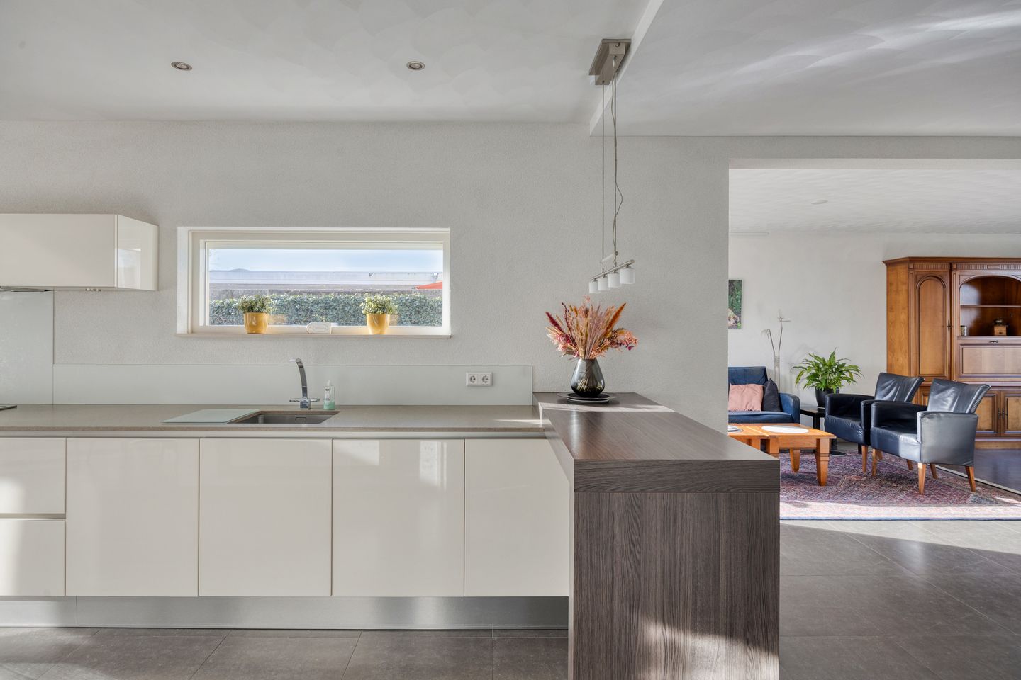 Foto 19 van Mgr. Nolenslaan 36