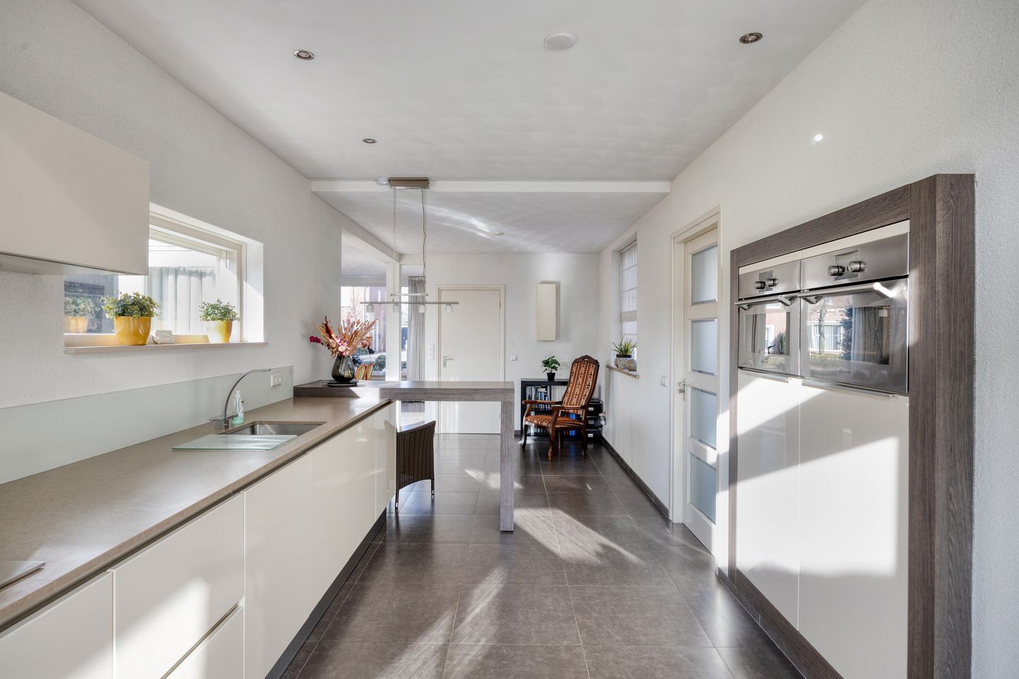 Foto 20 van Mgr. Nolenslaan 36